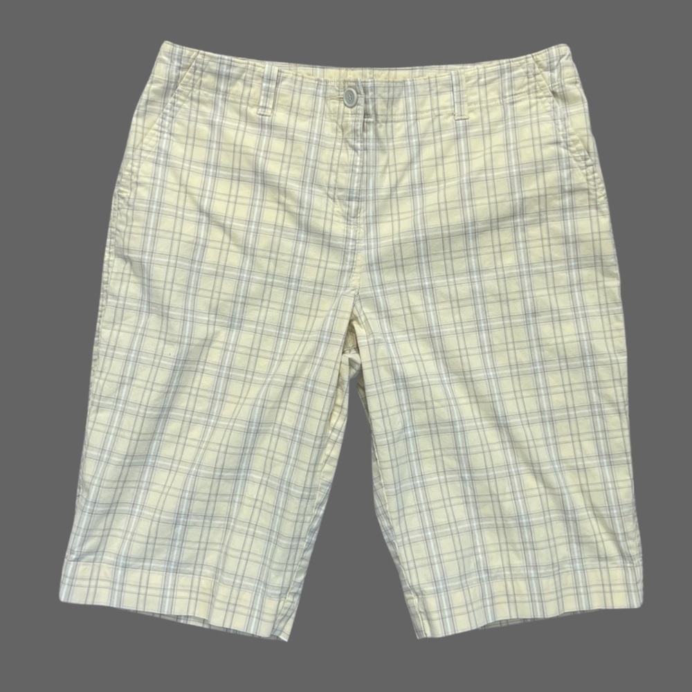 liz & co. Women's Light Yellow and Blue Plaid Bermuda Shorts